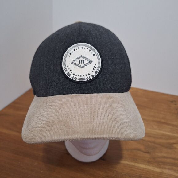 Travis Mathew Corduroy Bill Snap Back Baseball Cap Flex Fit 110 Yupoong Golf Hat - Picture 2 of 11